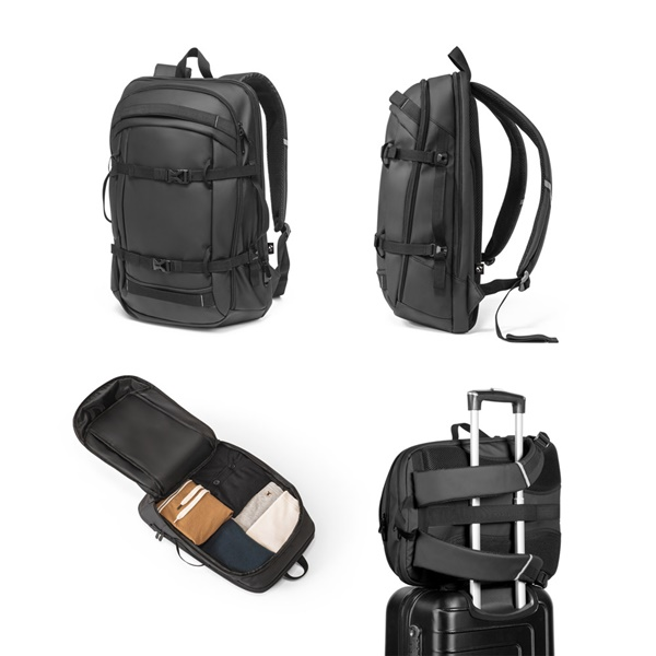 KAMPALA. Mochila para portátil en poliéster reciclado de alta densidad 900D, con revestimiento resis